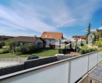 Bel appartement de 3.5 pièces au 1er étage avec grand...