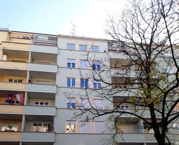 Appartement de 3 pièces dans le quartier de Saint-Jean...