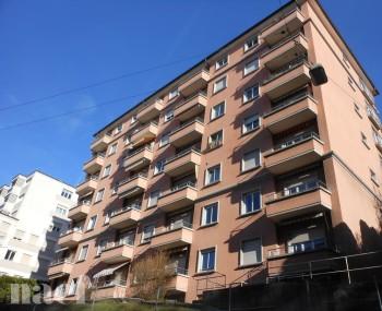 Appartement — Appartement de 2,5 pièces au 4ème étage