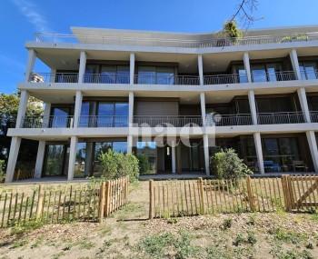 Bel appartement neuf avec jardin
