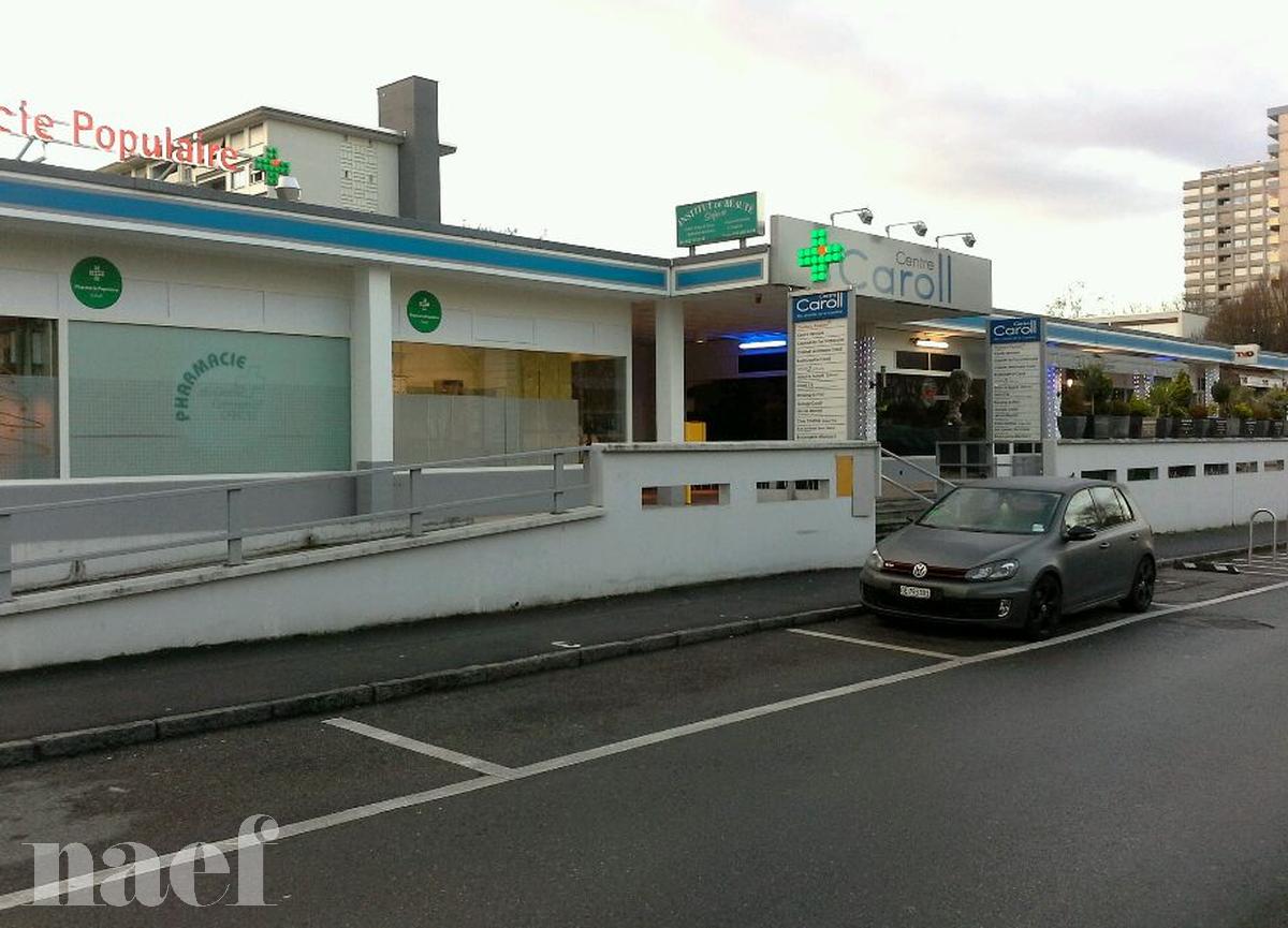 À louer : Parking  Petit-Lancy - Ref : 201132.60007 | Naef Immobilier