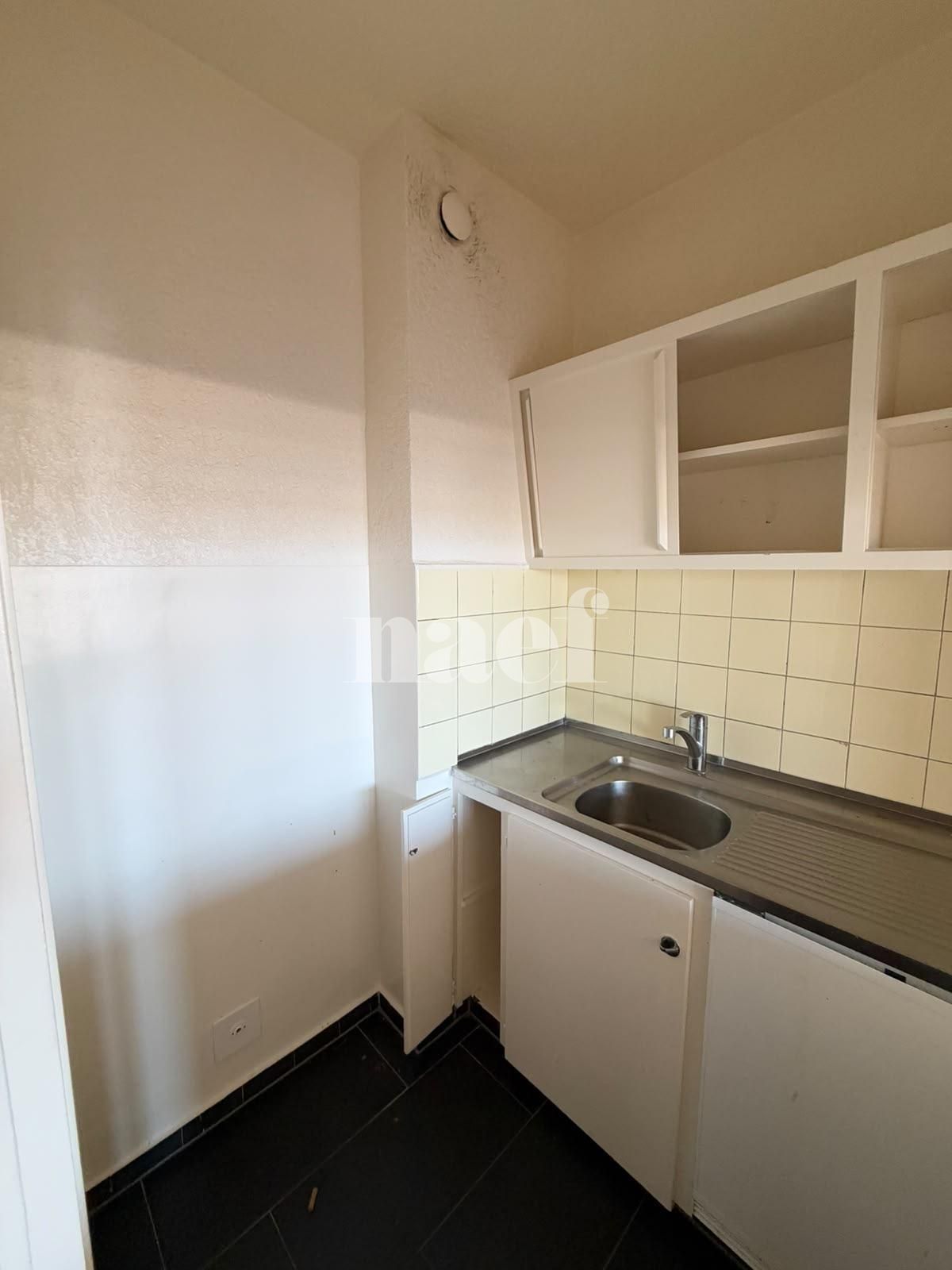 À louer : Appartement 2.5 Pieces Thônex - Ref : 201144.9007 | Naef Immobilier