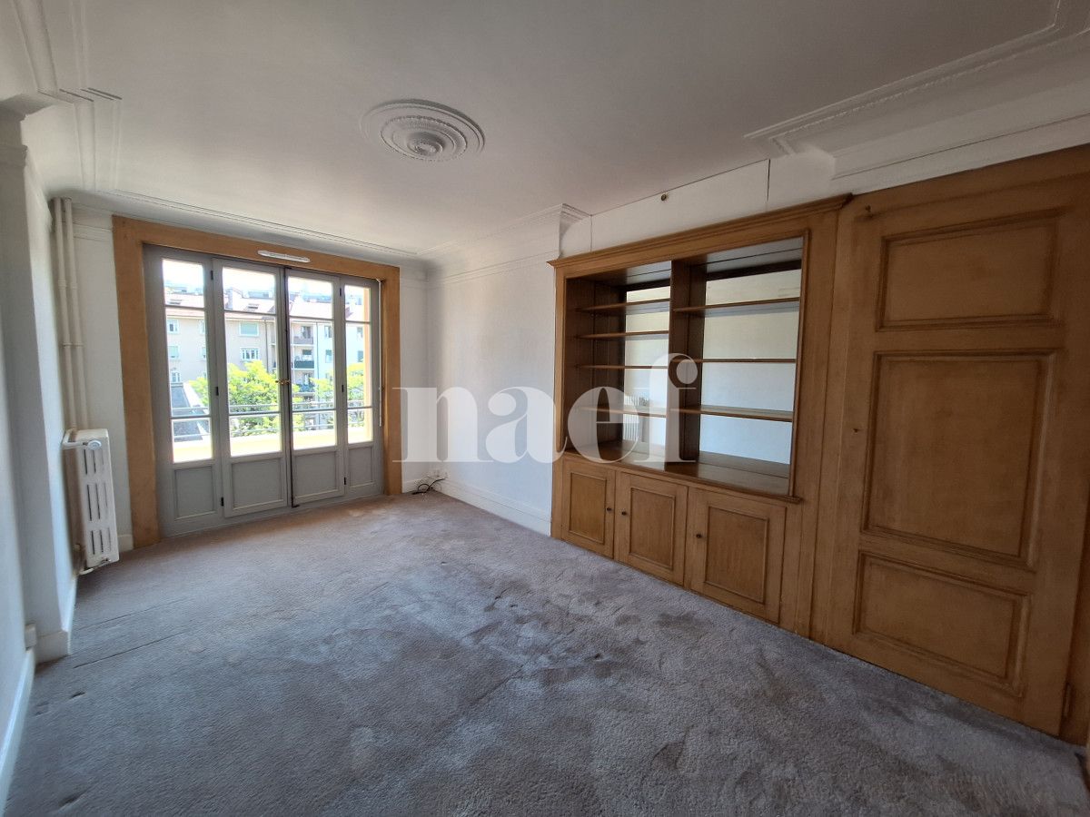 À louer : Appartement 5.5 Pieces Genève - Ref : 202122.4002 | Naef Immobilier