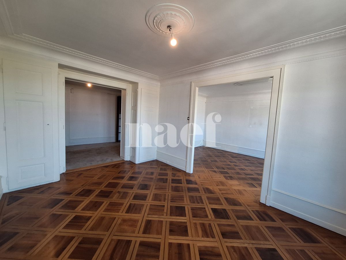 À louer : Appartement 5.5 Pieces Genève - Ref : 202122.4002 | Naef Immobilier