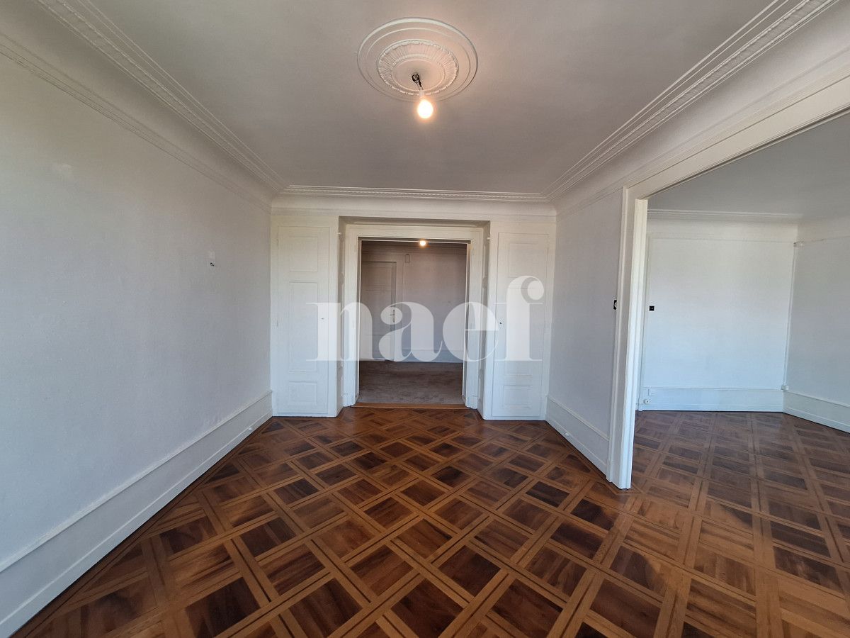 À louer : Appartement 5.5 Pieces Genève - Ref : 202122.4002 | Naef Immobilier
