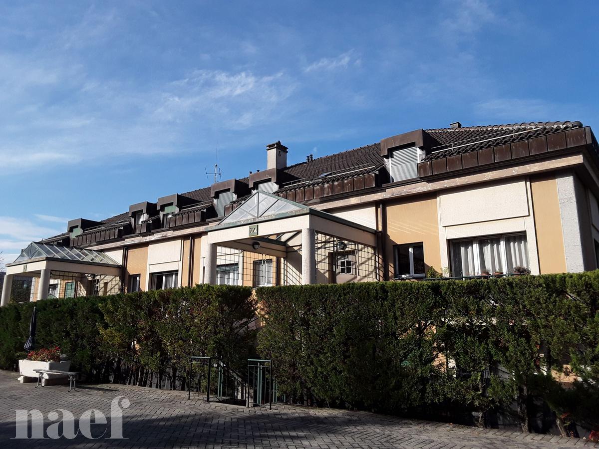À louer : Parking couvert Meyrin - Ref : 204292.861006 | Naef Immobilier