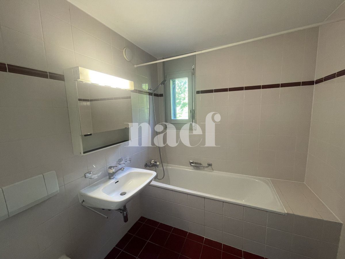À louer : Appartement 5.5 Pieces Nyon - Ref : 205532.1011 | Naef Immobilier