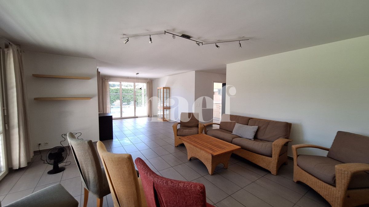 À louer : Appartement 5.5 Pieces Nyon - Ref : 205600.1 | Naef Immobilier