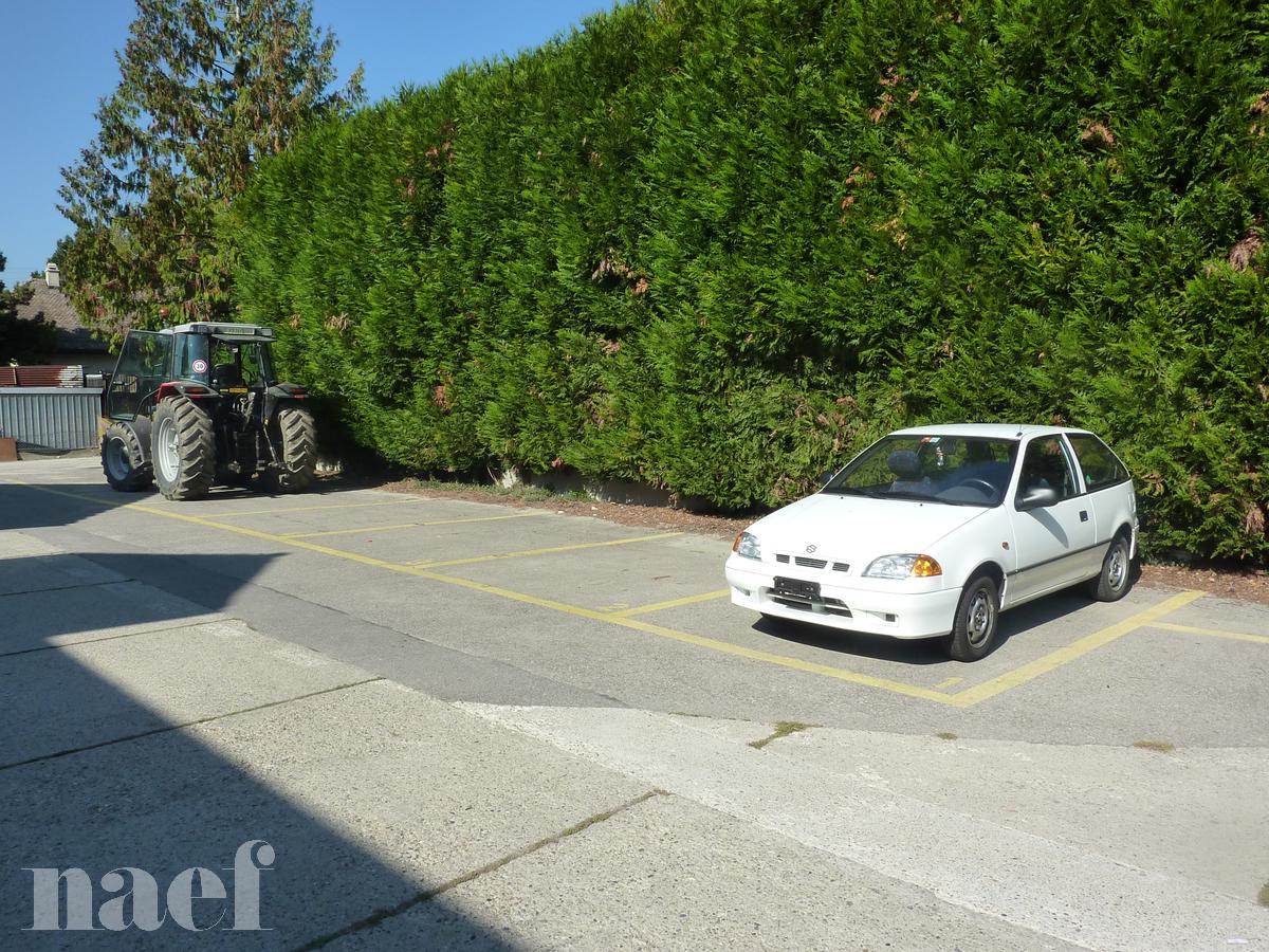 À louer : Parking  Eysins - Ref : 205657.6 | Naef Immobilier