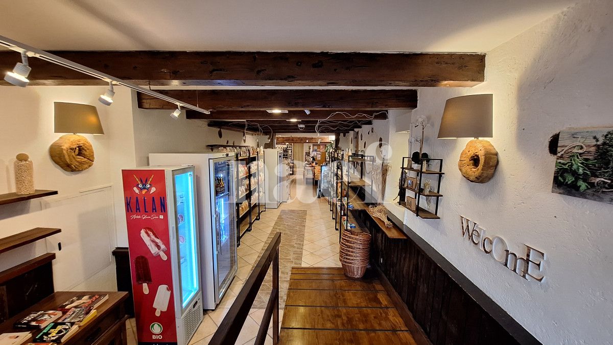 À louer : Surface Commerciale Arcade Coppet - Ref : 205764.1 | Naef Immobilier