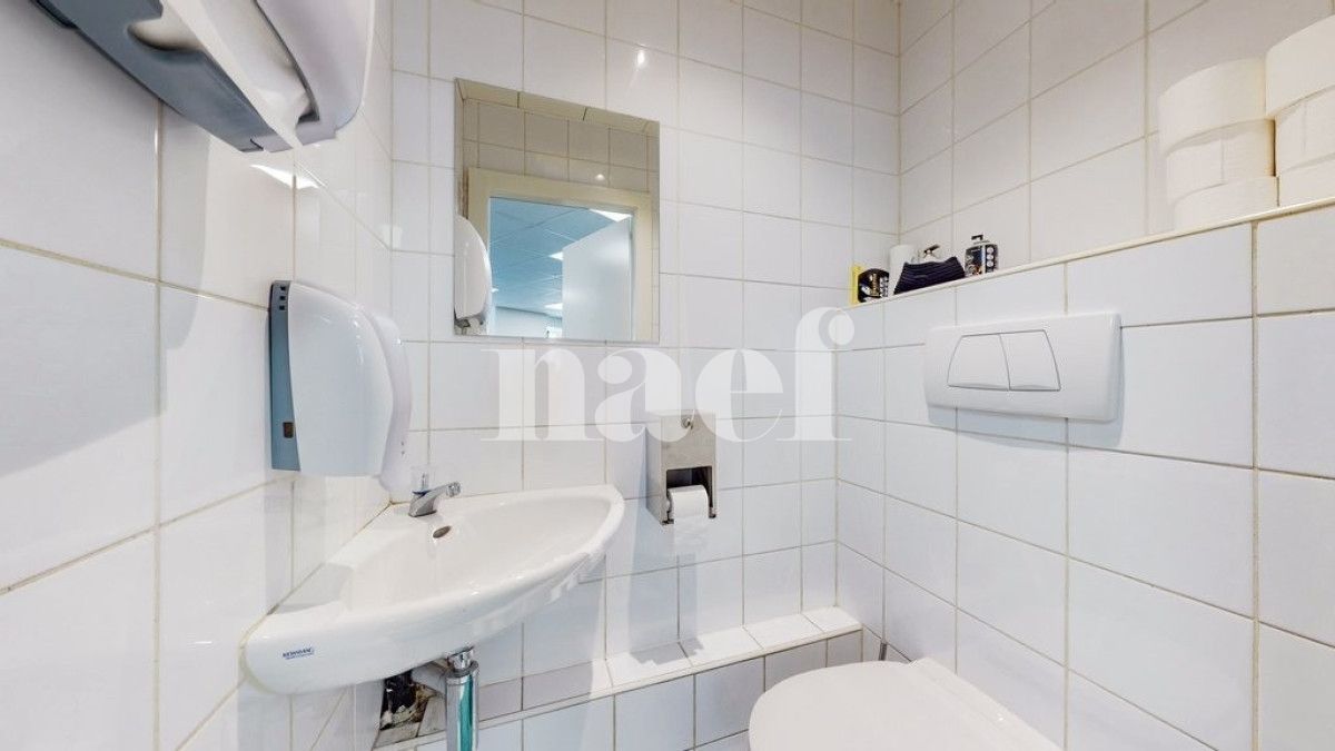 À louer : Surface Commerciale Bureau Nyon - Ref : 205831.1001 | Naef Immobilier