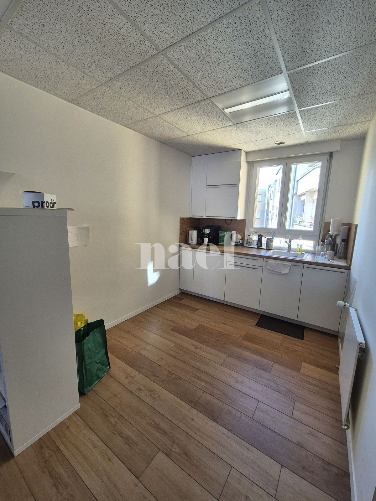 À louer : Surface Commerciale Bureau Nyon - Ref : 205831.3001 | Naef Immobilier