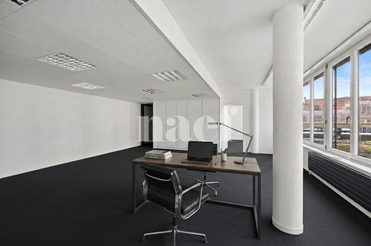 À louer : Surface Commerciale Bureau Delémont - Ref : 208700.1002 | Naef Immobilier