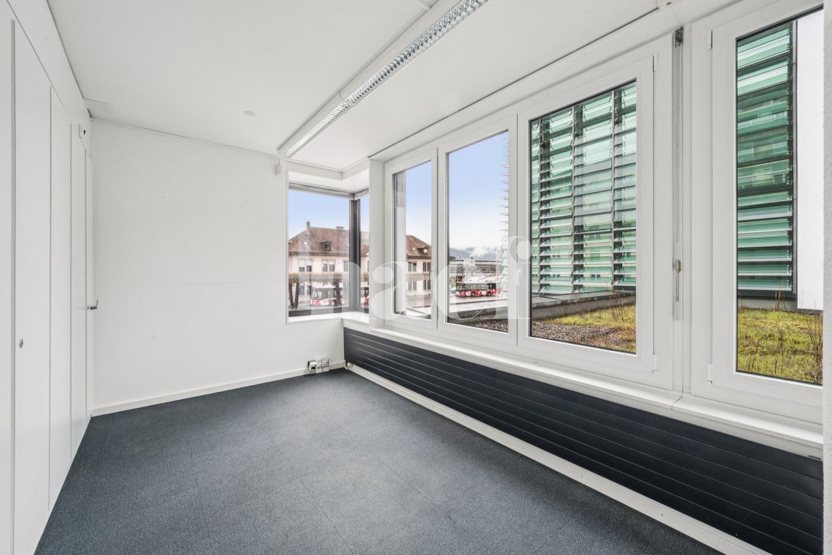 À louer : Surface Commerciale Bureau Delémont - Ref : 208700.1002 | Naef Immobilier