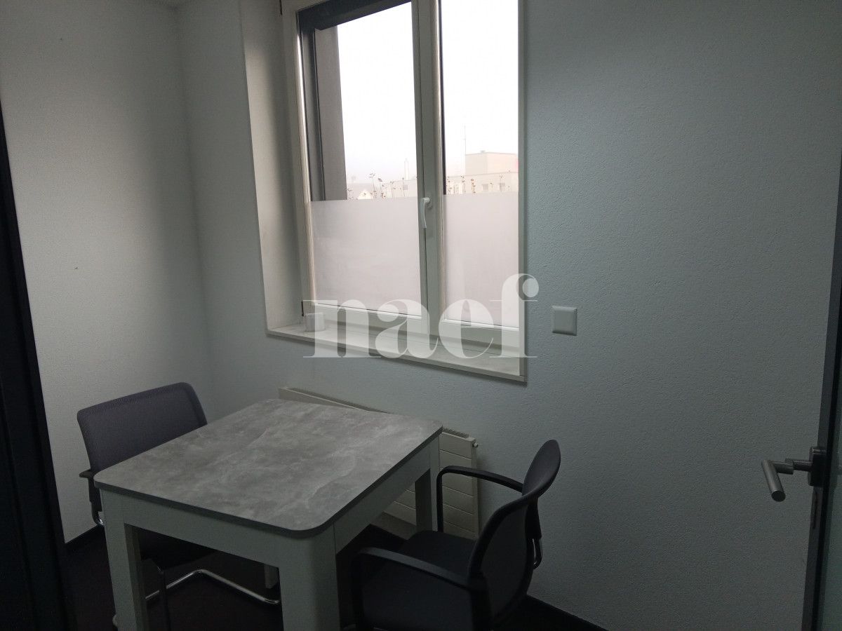 À louer : Surface Commerciale Bureau Delémont - Ref : 208700.2003 | Naef Immobilier