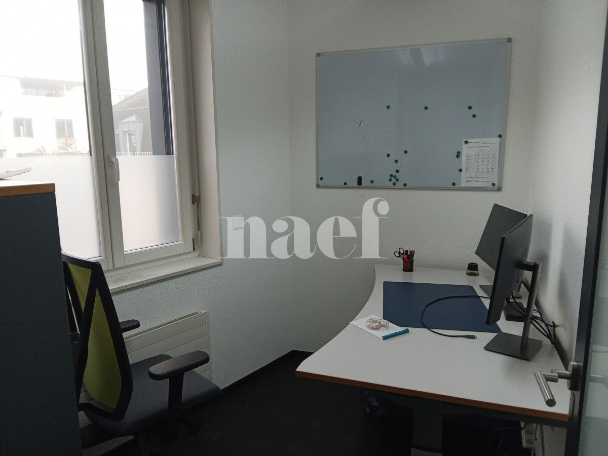À louer : Surface Commerciale Bureau Delémont - Ref : 208700.2003 | Naef Immobilier