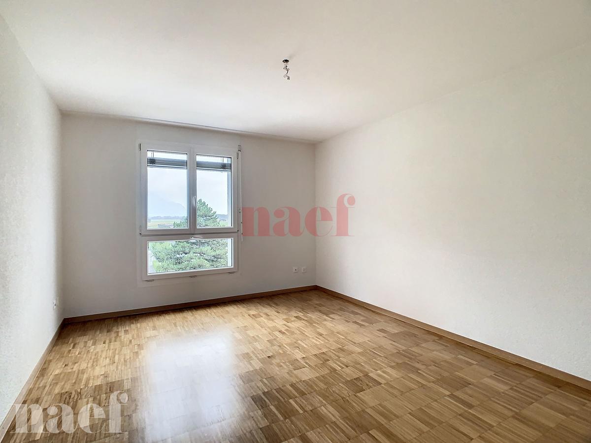 À louer : Appartement 2.5 Pieces Collombey - Ref : 208715.4002 | Naef Immobilier