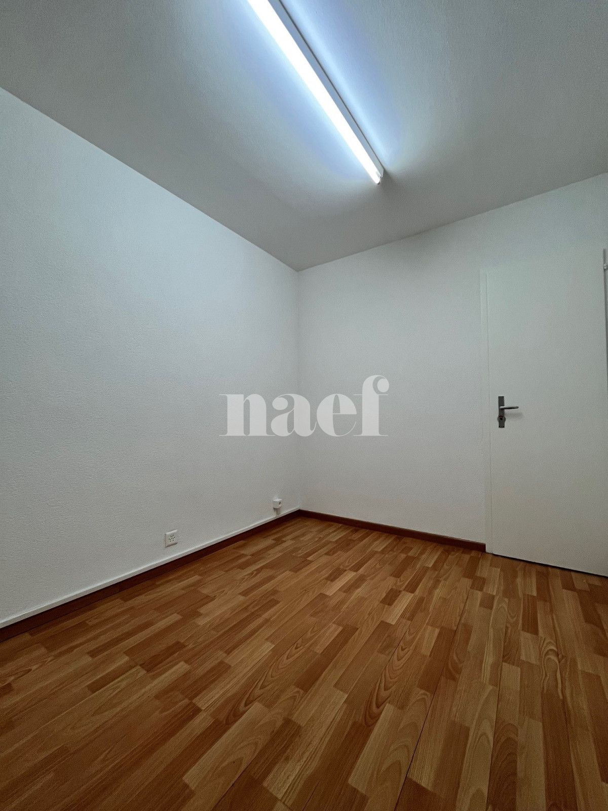 À louer : Surface Commerciale Arcade Clarens - Ref : 208768.3 | Naef Immobilier