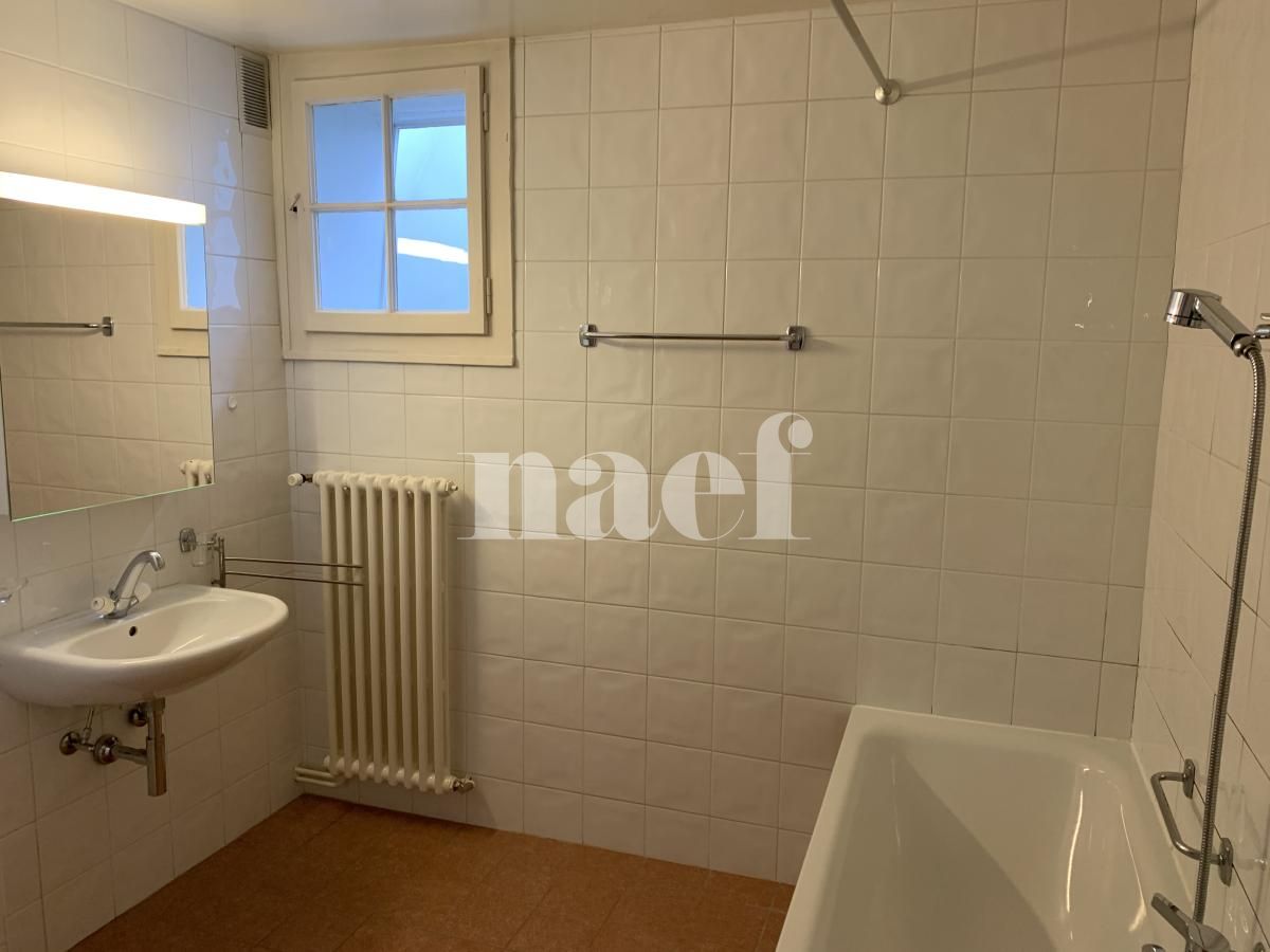 À louer : Appartement 4.5 Pieces Coppet - Ref : 210021.3001 | Naef Immobilier