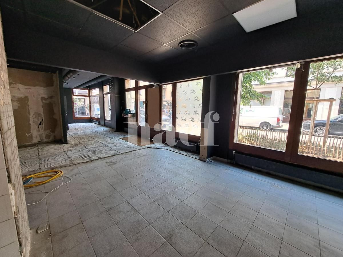 À louer : Surface Commerciale Arcade Genève - Ref : 210060.3 | Naef Immobilier