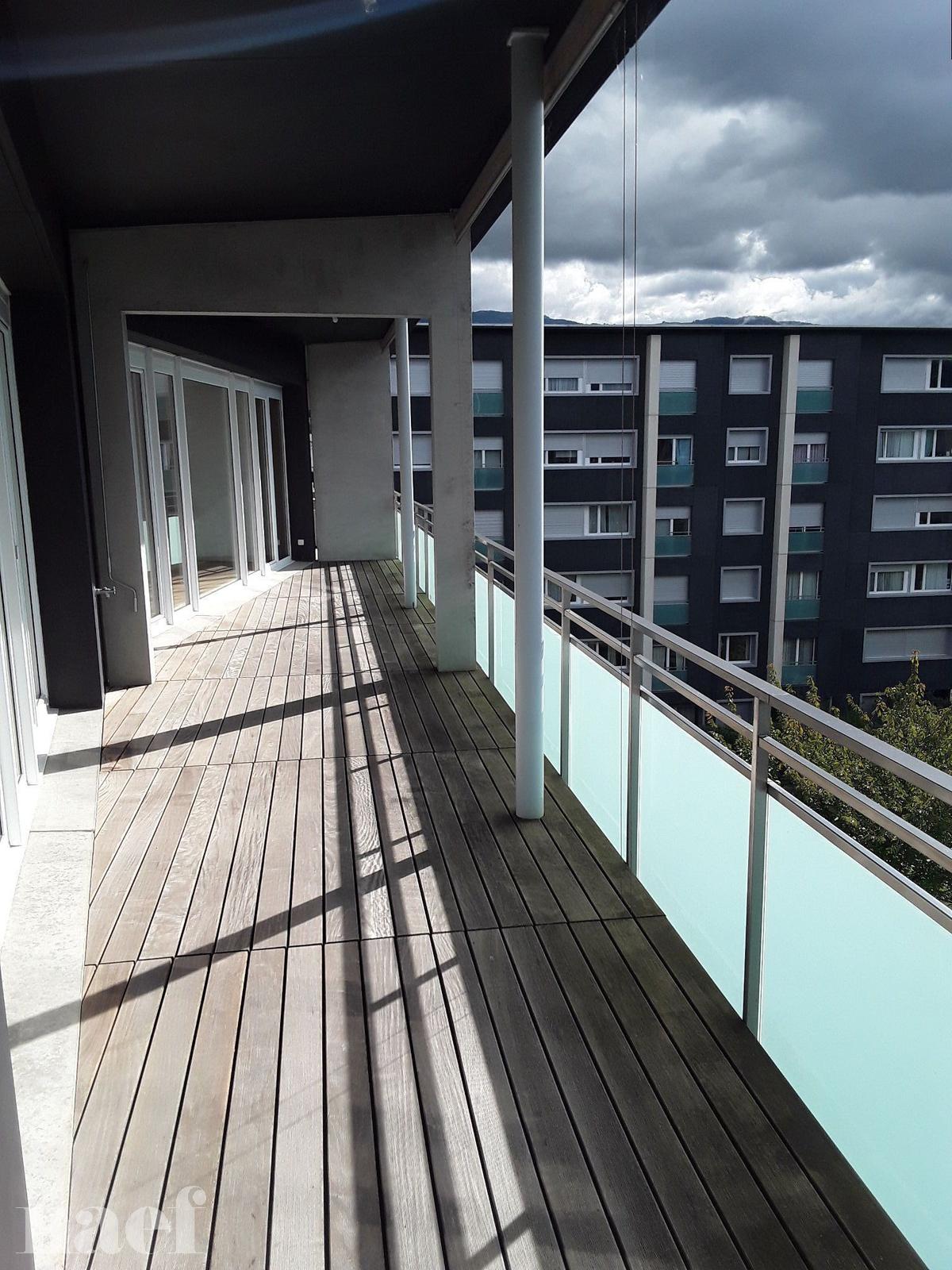 À louer : Appartement 5 Pieces Plan-les-Ouates - Ref : 210388.4601 | Naef Immobilier