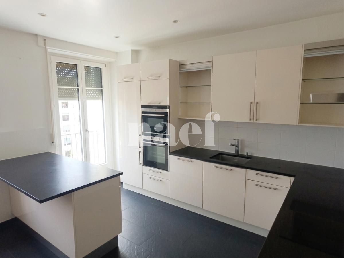 À louer : Appartement 6.5 Pieces Genève - Ref : 211101.5002 | Naef Immobilier