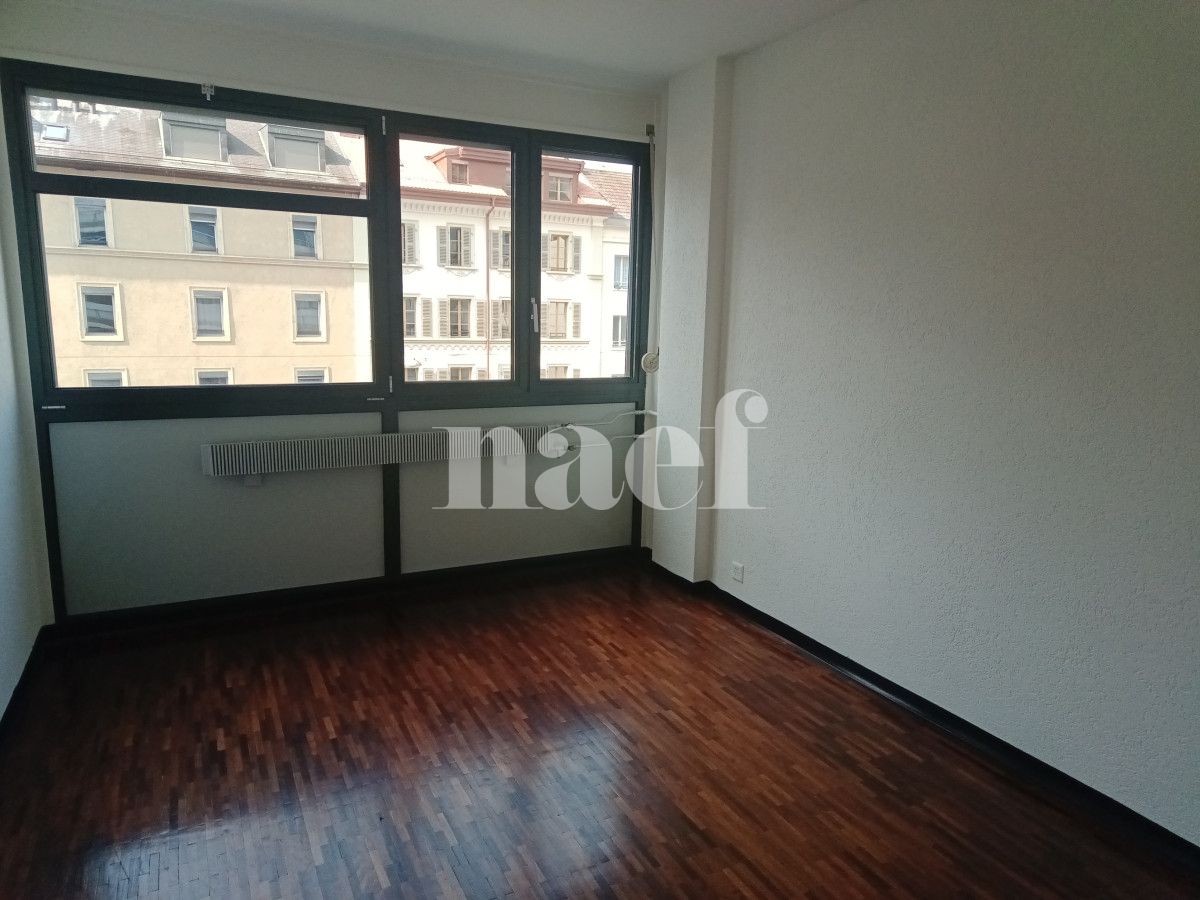 À louer : Appartement 4 Pieces Genève - Ref : 211204.2001 | Naef Immobilier