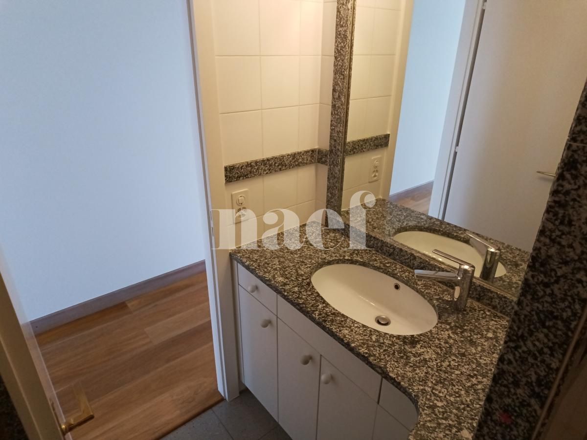 À louer : Appartement 5.5 Pieces Genève - Ref : 211205.8002 | Naef Immobilier