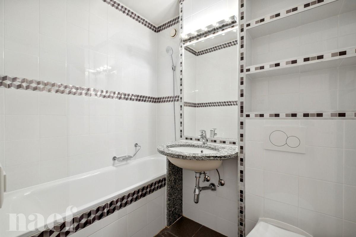 À louer : Appartement 5 Pieces Genève - Ref : 211209.1 | Naef Immobilier