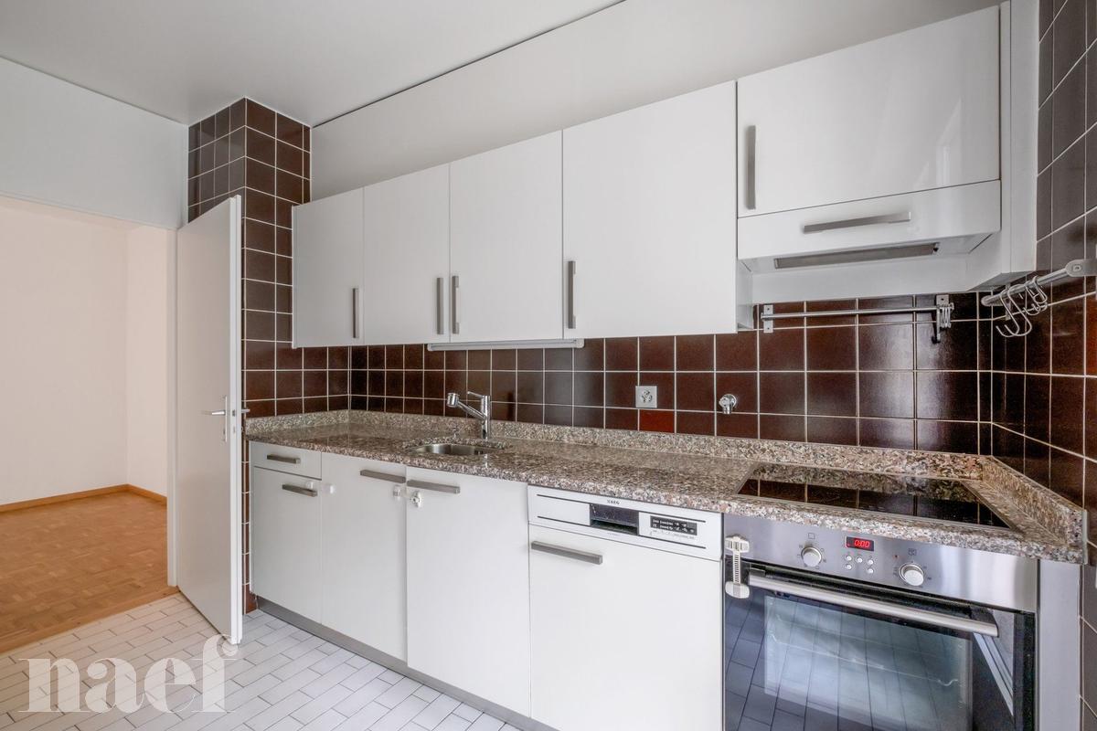 À louer : Appartement 5 Pieces Genève - Ref : 211209.1 | Naef Immobilier