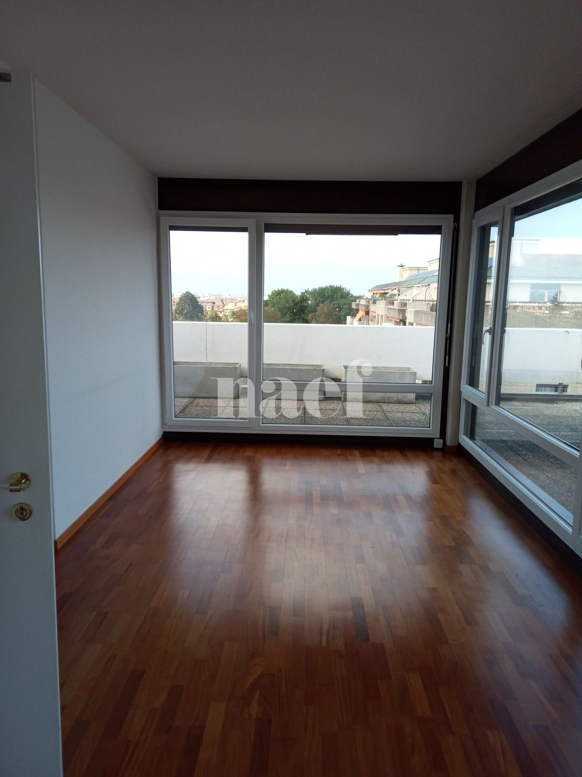 À louer : Appartement 6.5 Pieces Genève - Ref : 212200.9003 | Naef Immobilier