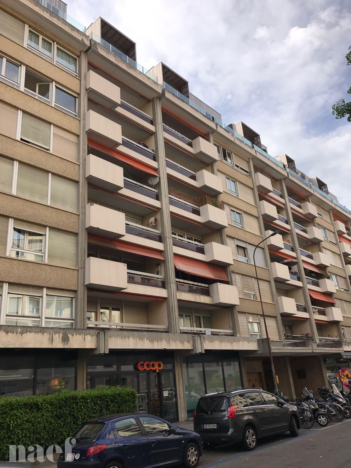 À louer : Parking couvert Genève - Ref : 212528.61111 | Naef Immobilier