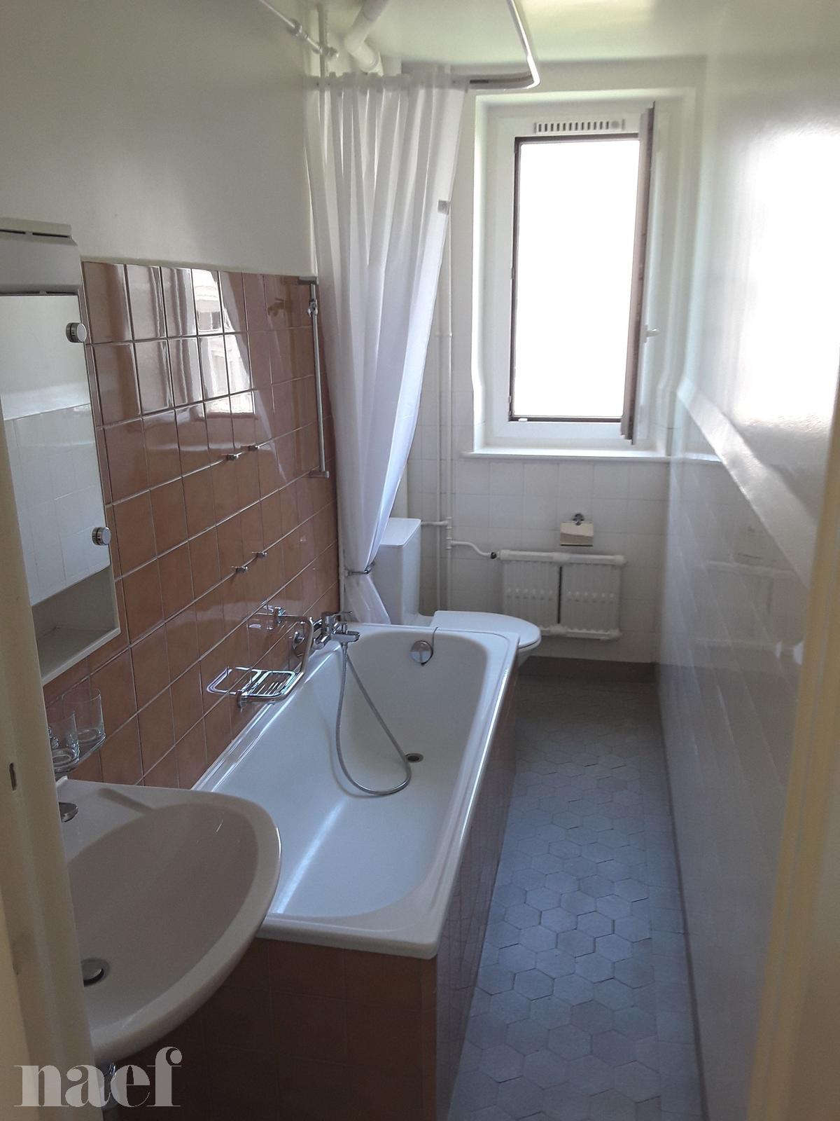 À louer : Appartement 4 Pieces Genève - Ref : 213993.3003 | Naef Immobilier