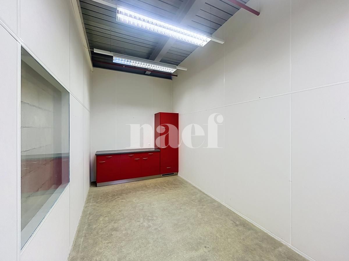 À louer : Surface Commerciale Atelier Nyon - Ref : 214161.4 | Naef Immobilier
