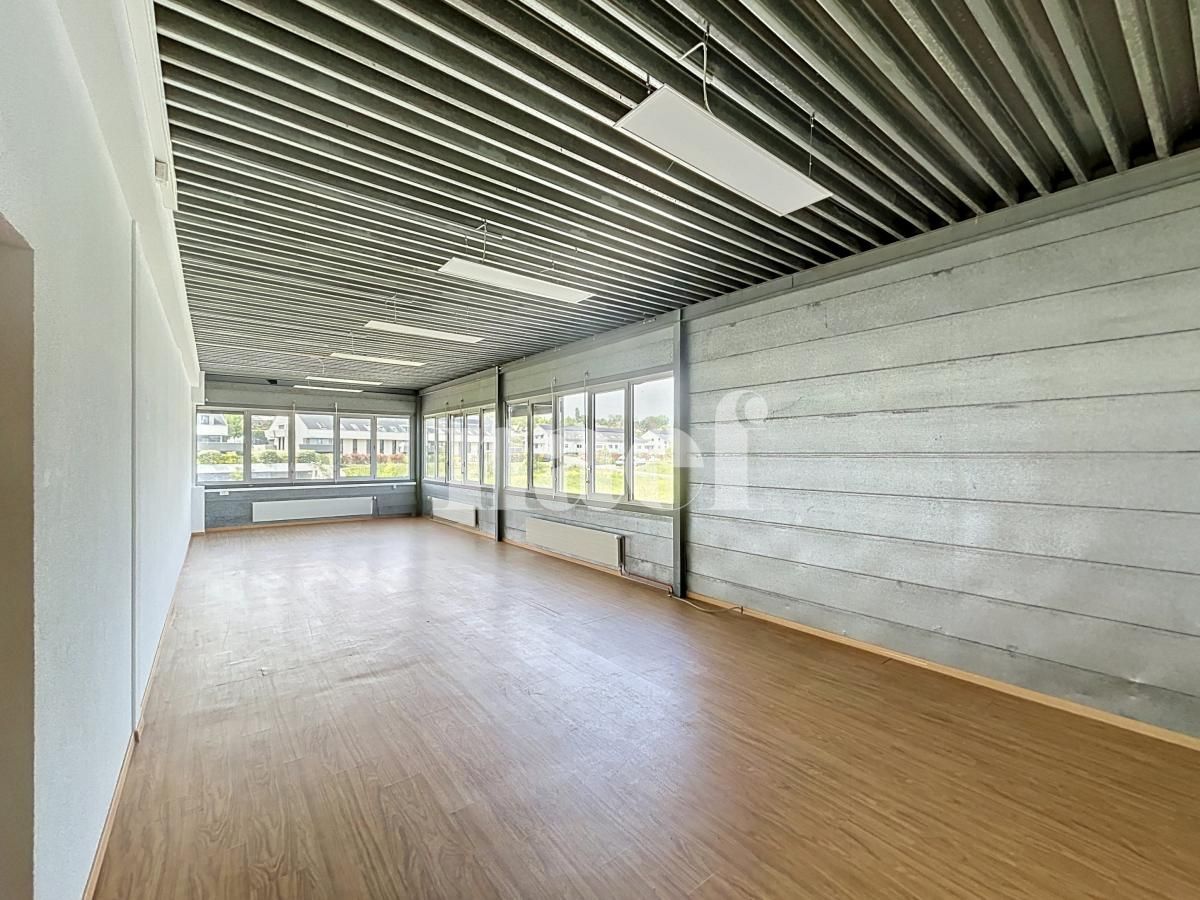 À louer : Surface Commerciale Atelier Lonay - Ref : 214632.1010 | Naef Immobilier