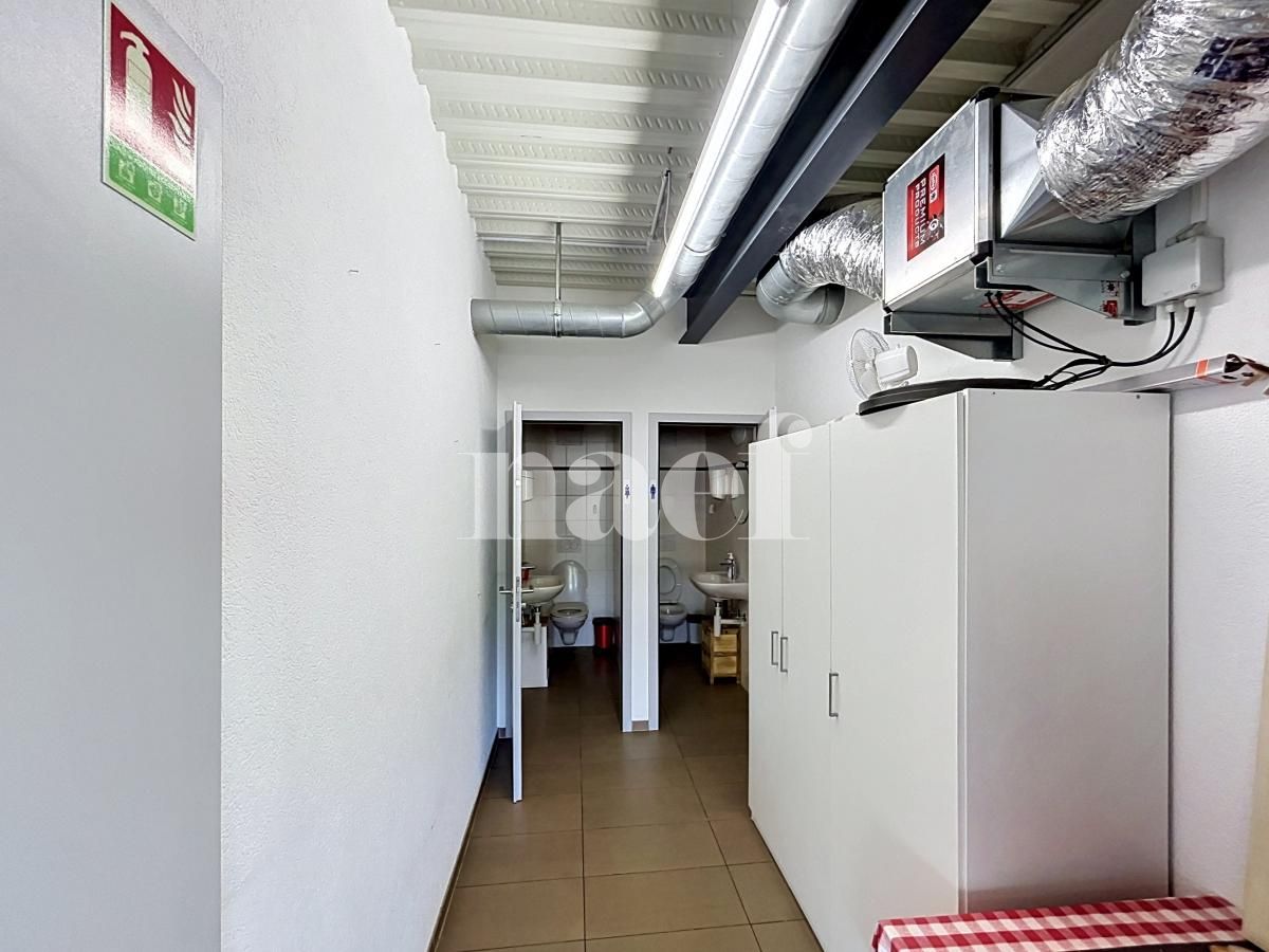 À louer : Surface Commerciale Arcade Bremblens - Ref : 214995.6 | Naef Immobilier