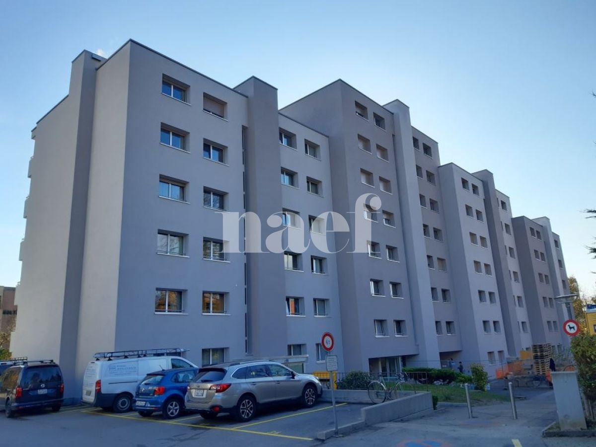 À louer : Parking place-moto Nyon - Ref : 218211.60002 | Naef Immobilier