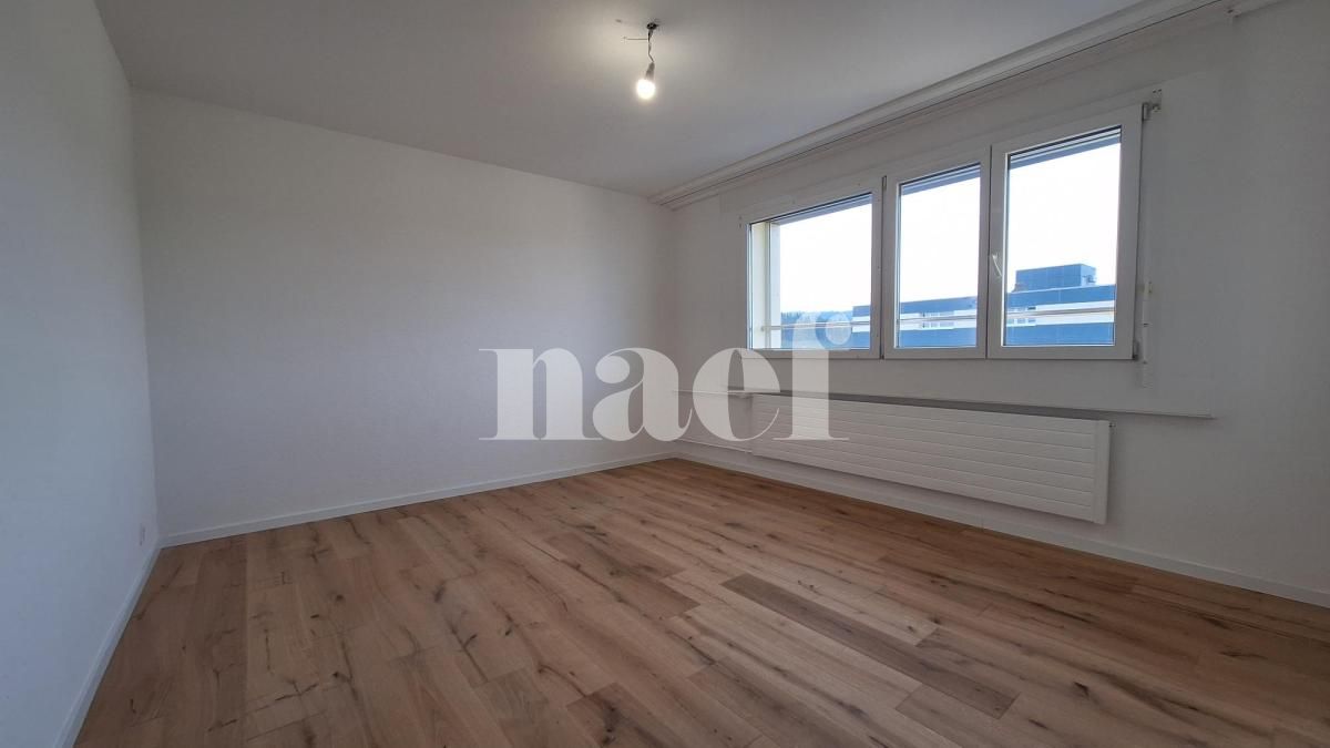À louer : Appartement 4.5 Pieces La Chaux-de-Fonds - Ref : 219035.12004 | Naef Immobilier