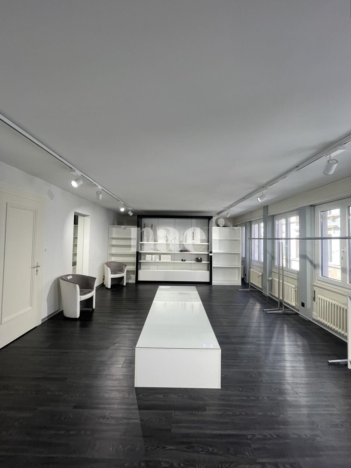 À louer : Surface Commerciale Arcade Neuchâtel - Ref : 219146.2 | Naef Immobilier