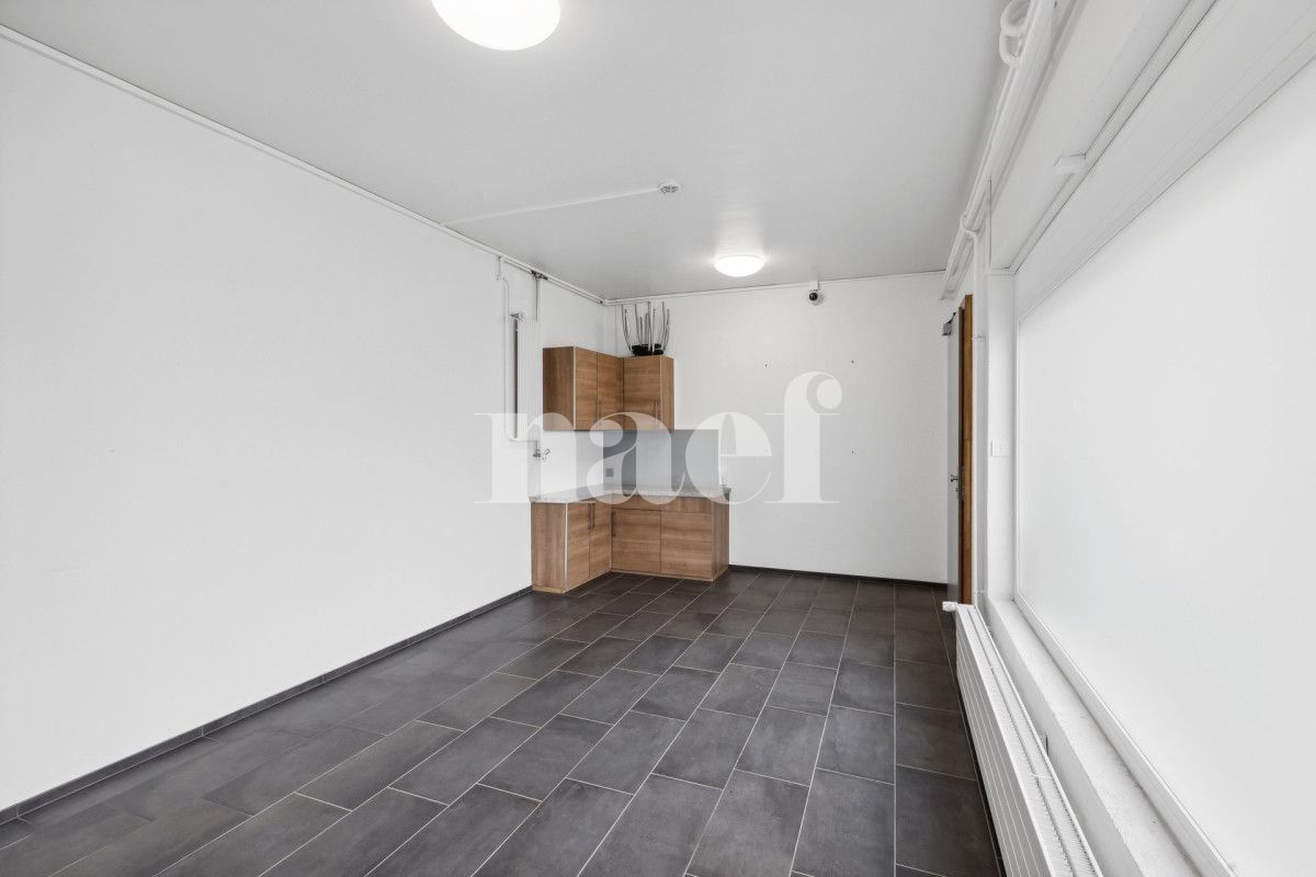 À louer : Surface Commerciale Arcade La Chaux-de-Fonds - Ref : 219484.4 | Naef Immobilier
