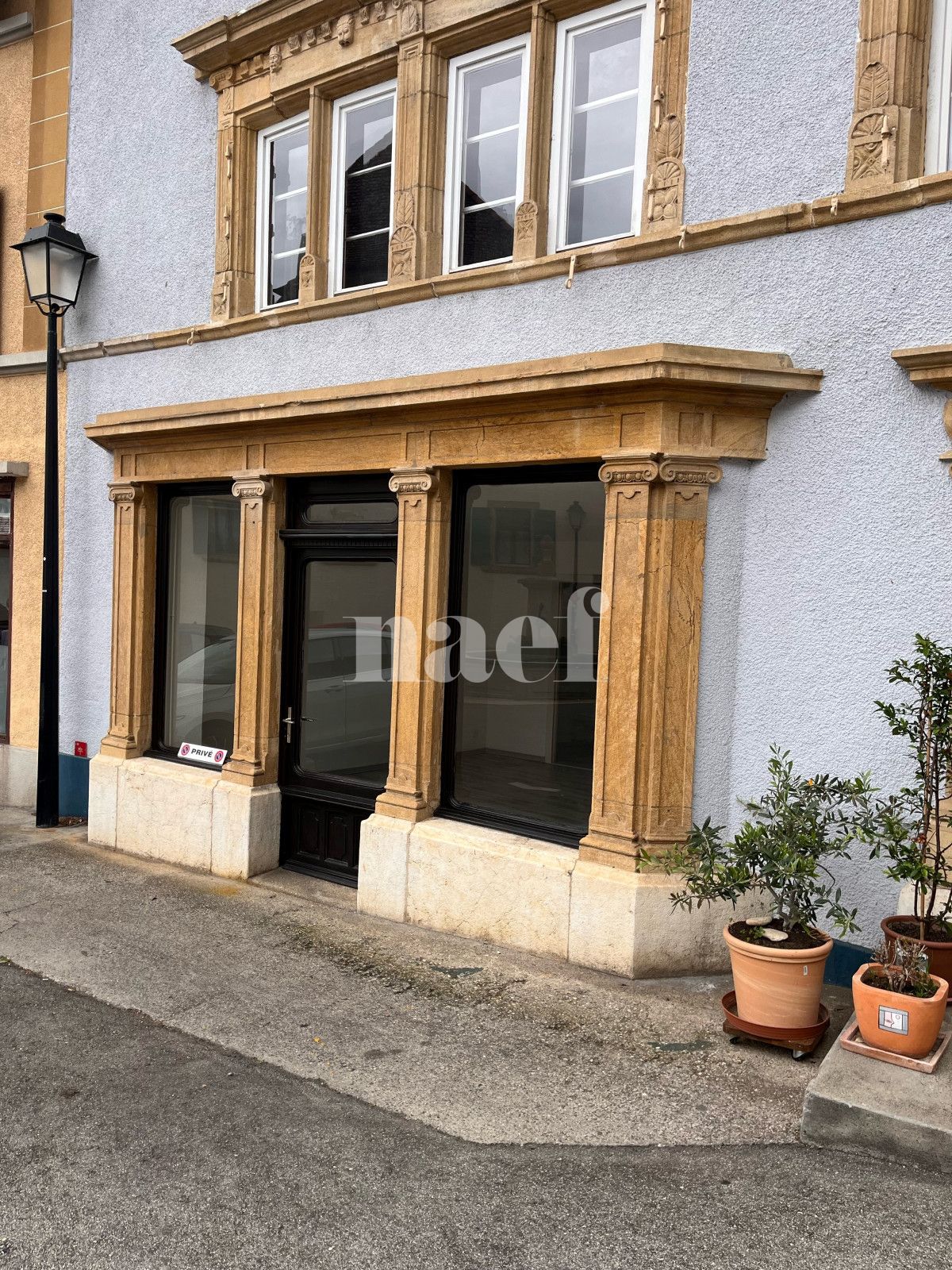 À louer : Surface Commerciale Arcade Corcelles NE - Ref : 219604.1 | Naef Immobilier