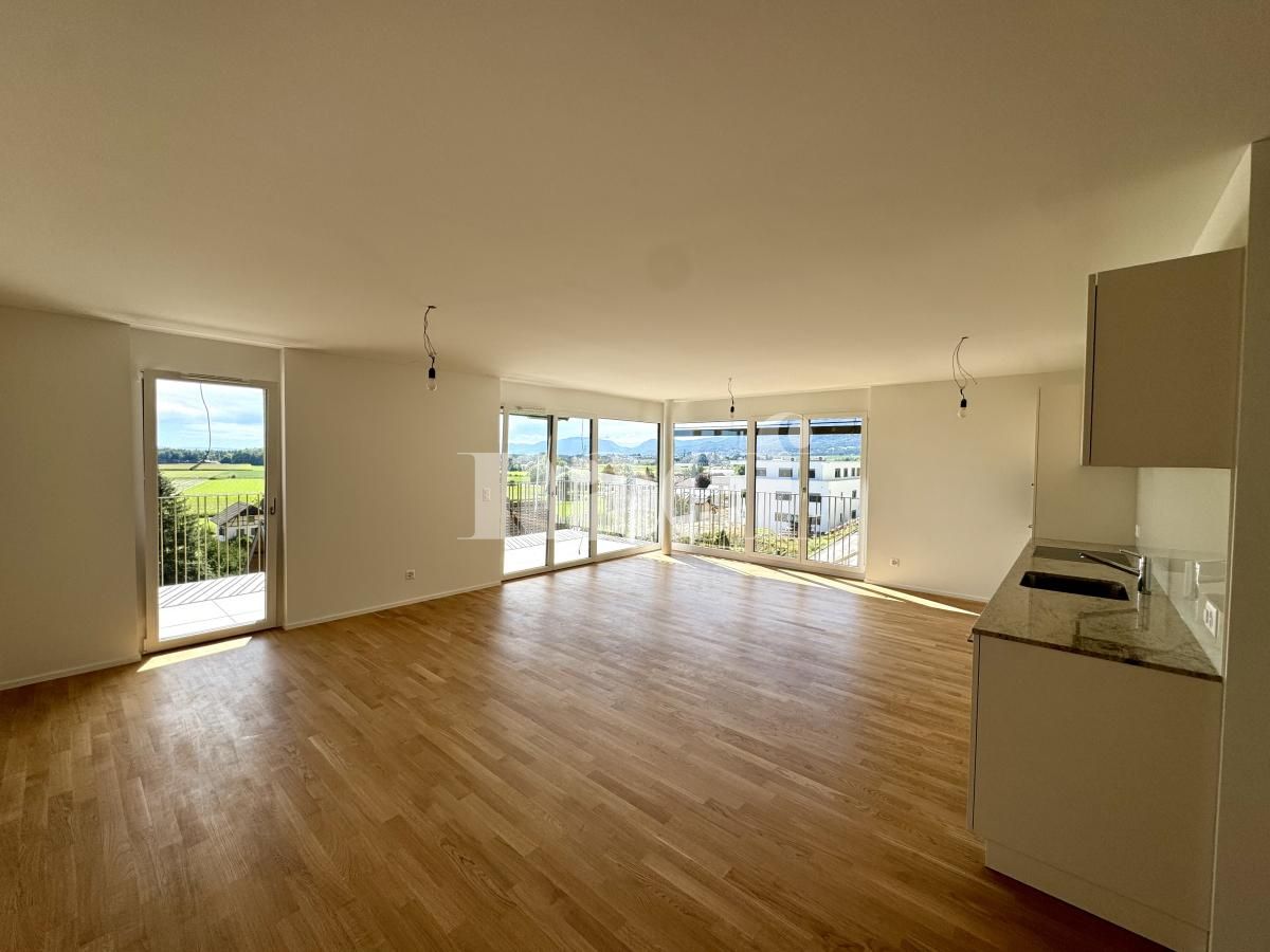 À louer : Appartement 3.5 Pieces Gampelen - Ref : 219790.1003 | Naef Immobilier