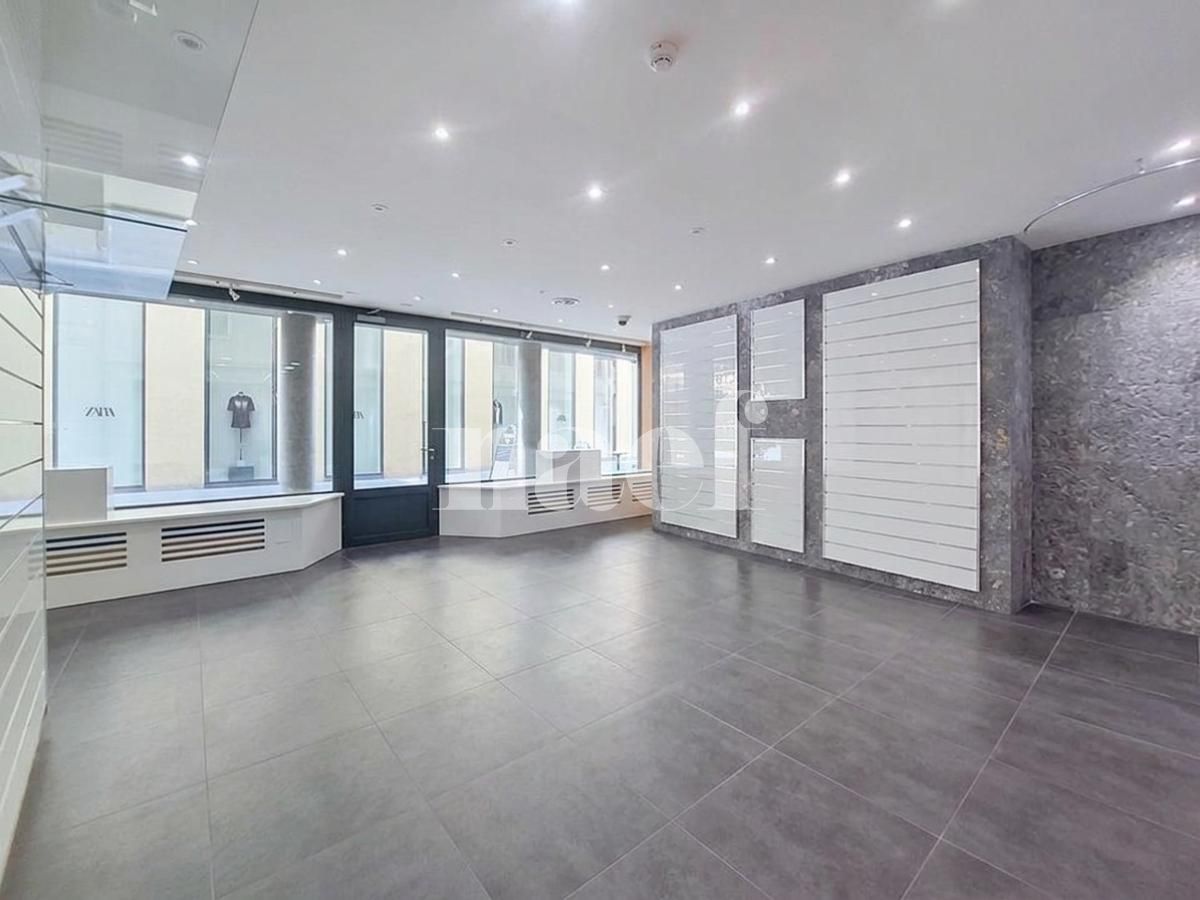 À louer : Surface Commerciale Arcade Neuchâtel - Ref : 219809.1 | Naef Immobilier