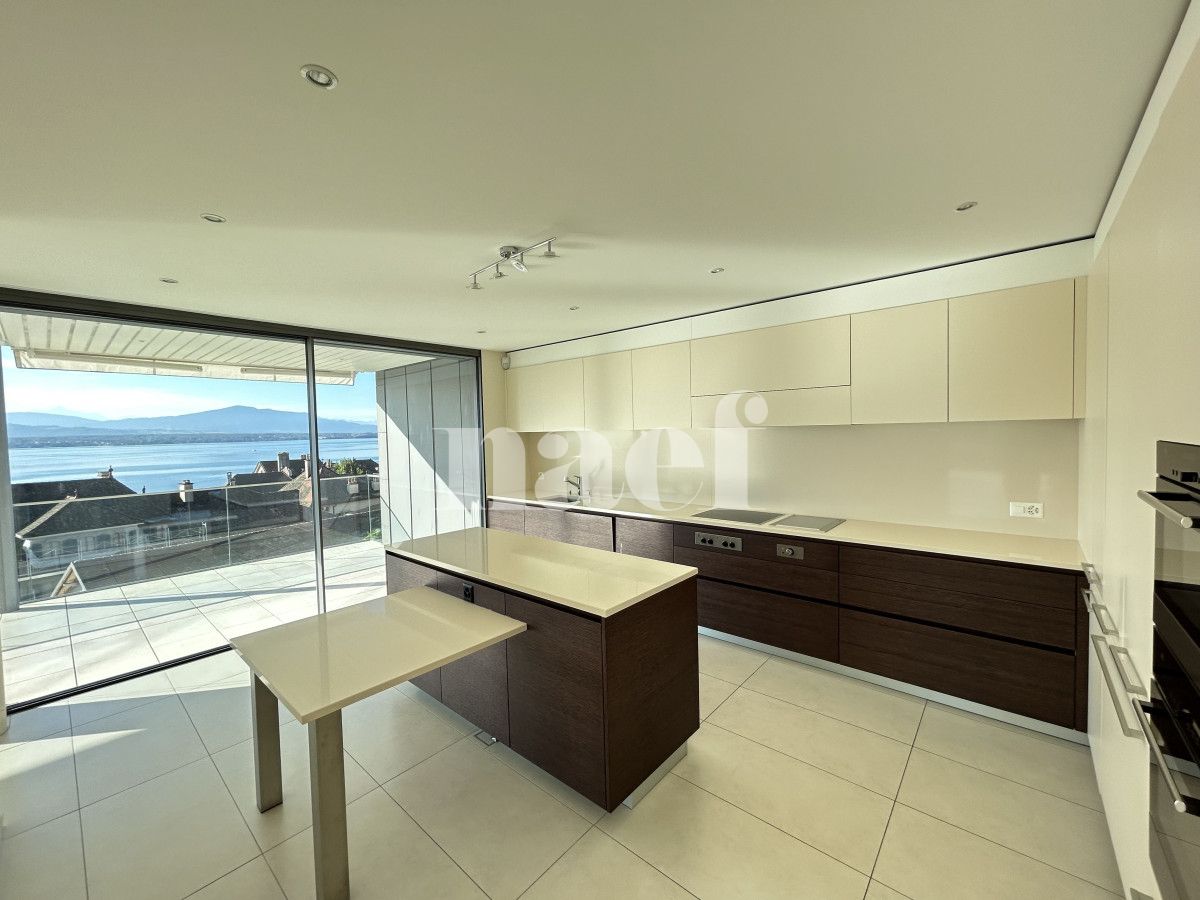 À louer : Appartement 5.5 Pieces Nyon - Ref : 233477.2001 | Naef Immobilier