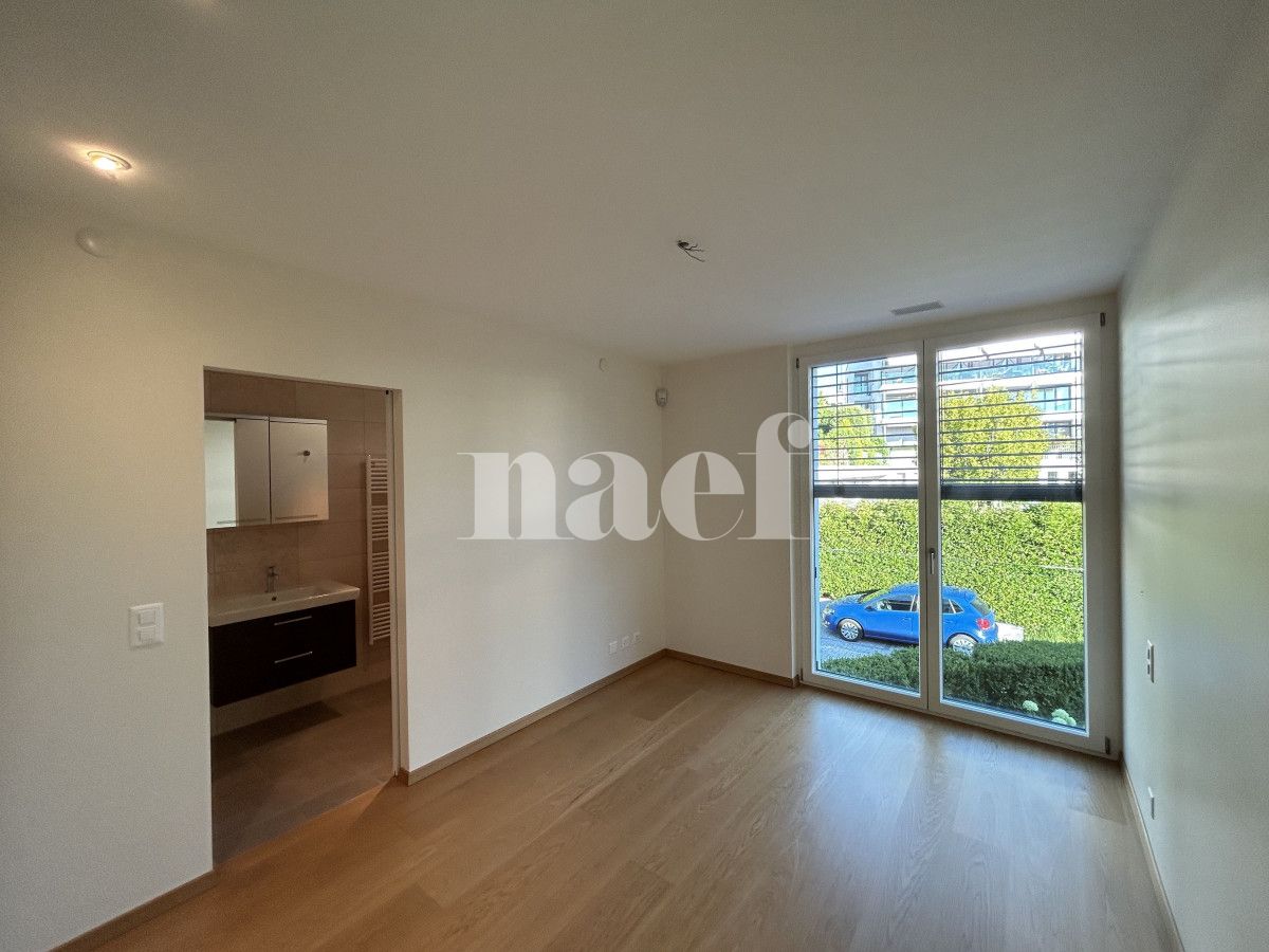 À louer : Appartement 5.5 Pieces Nyon - Ref : 233477.2001 | Naef Immobilier