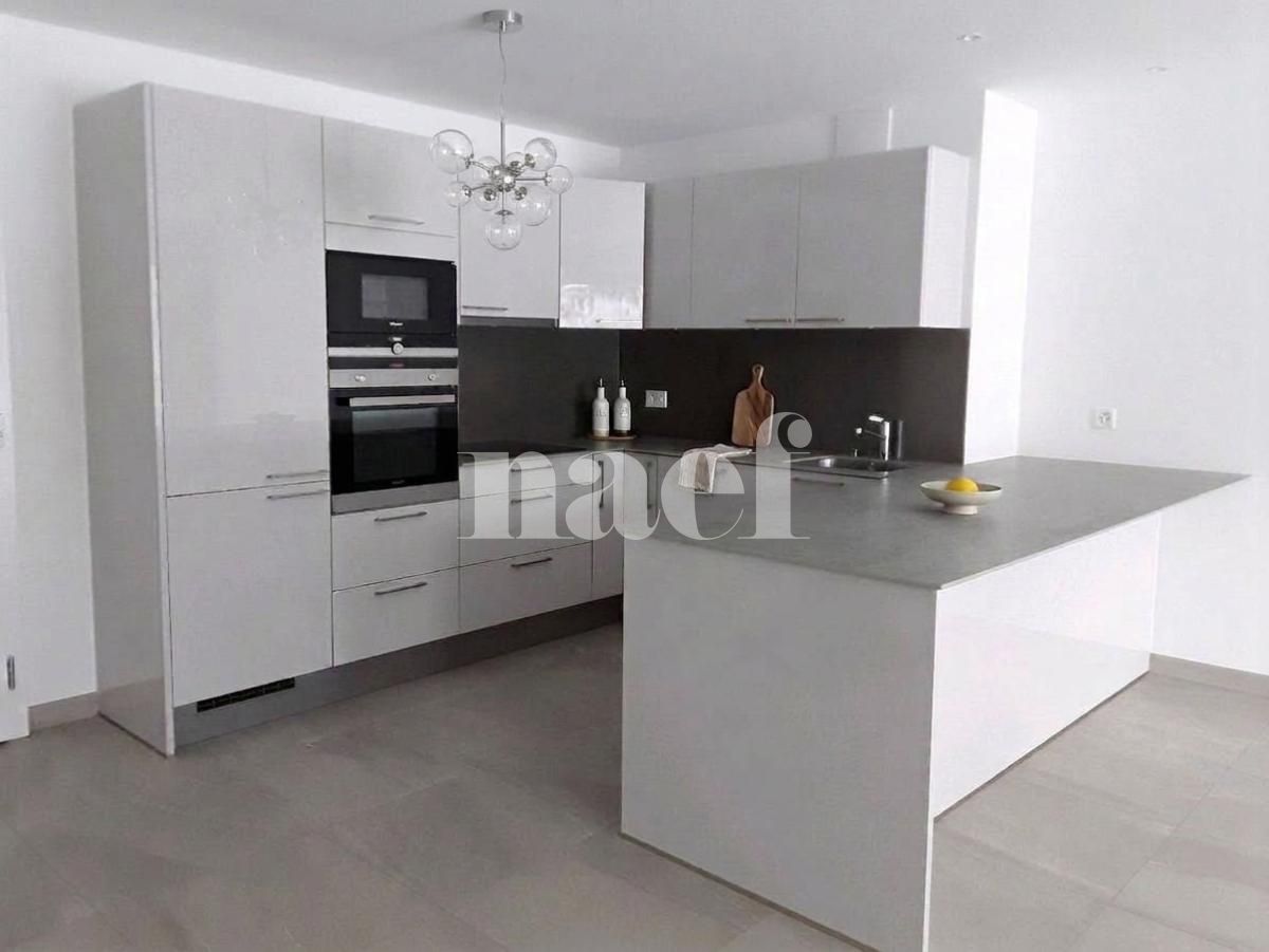 À louer : Appartement 3.5 Pieces Eysins - Ref : 233590.1 | Naef Immobilier
