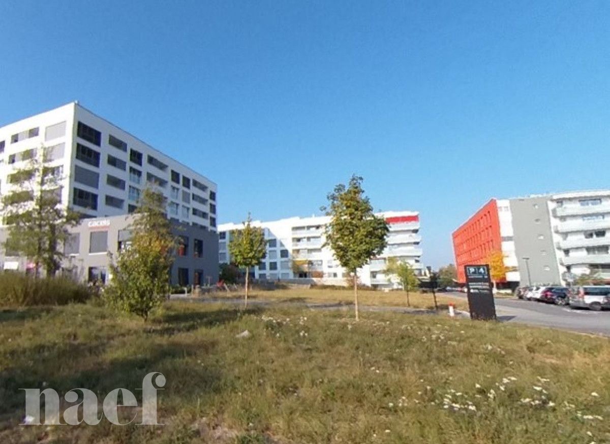 À louer : Parking couvert Nyon - Ref : 233722.61007 | Naef Immobilier