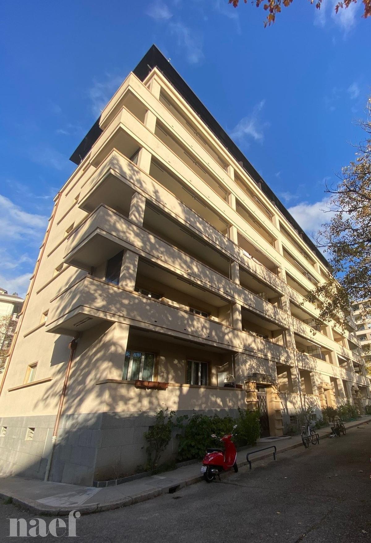 À louer : Parking  Genève - Ref : 242028.60021 | Naef Immobilier