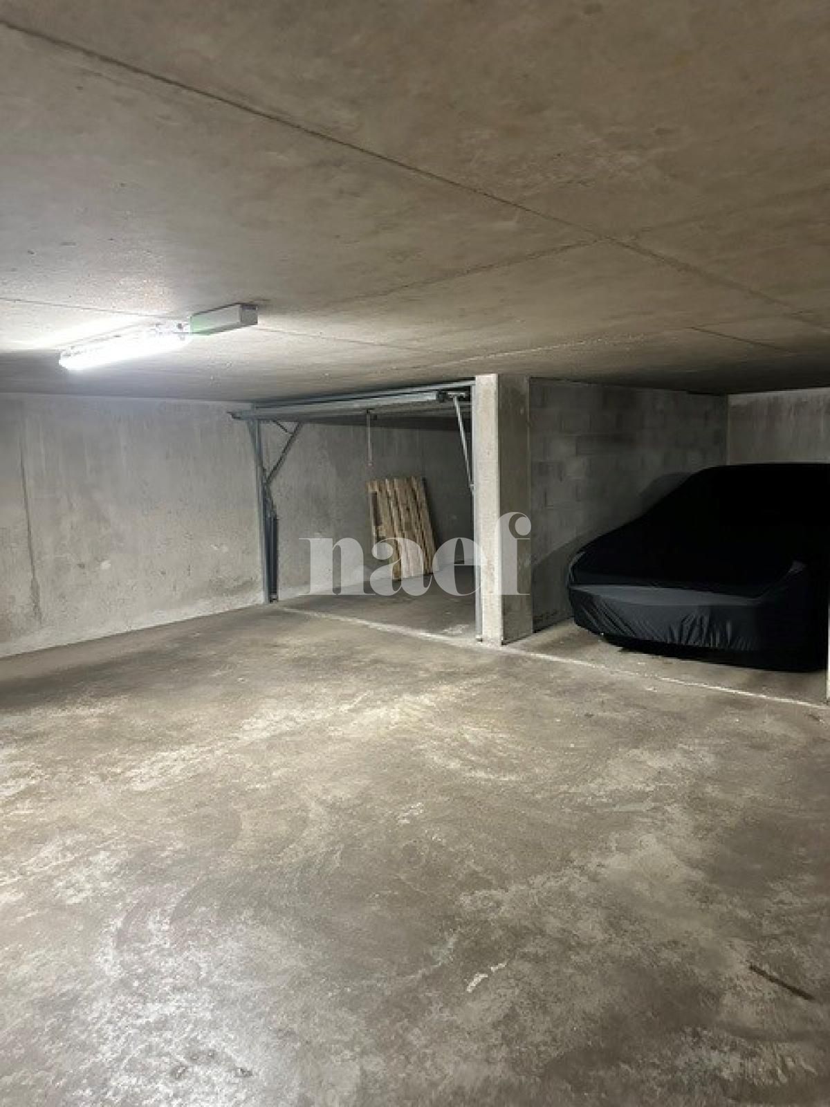 À louer : Parking  Veyrier - Ref : 252016.61001 | Naef Immobilier