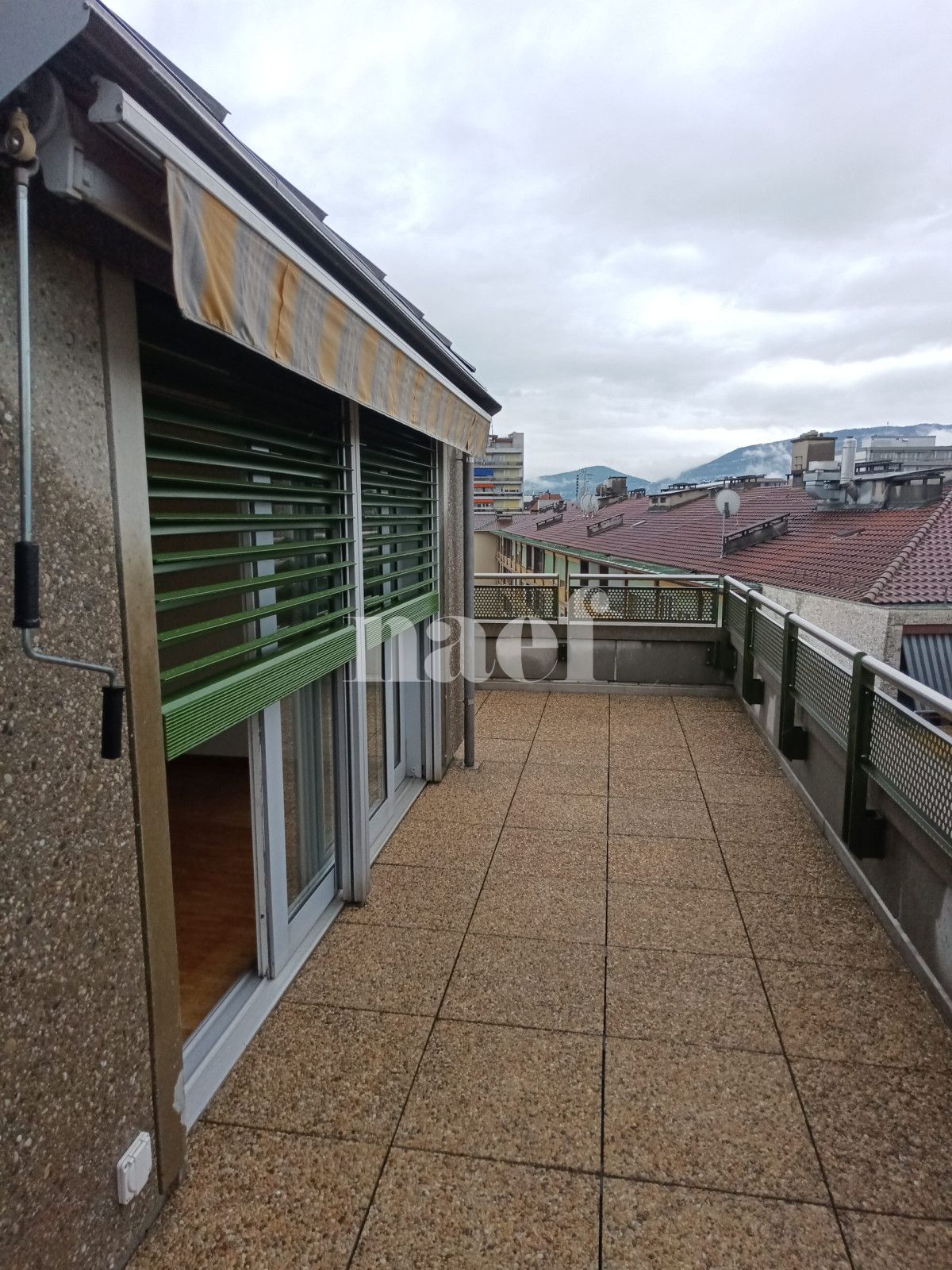 À louer : Appartement 6 Pieces Genève - Ref : 261036.6001 | Naef Immobilier